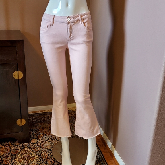 bebe Denim - BEBE Heartbreaker crop flare blush pink jeans 26